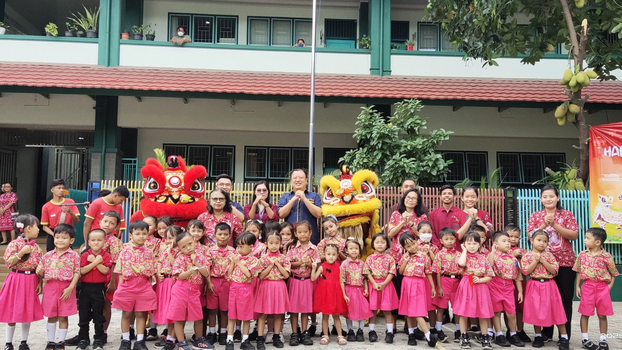 Perayaan Tahun Baru Imlek di Komplek Xaverius Panjang